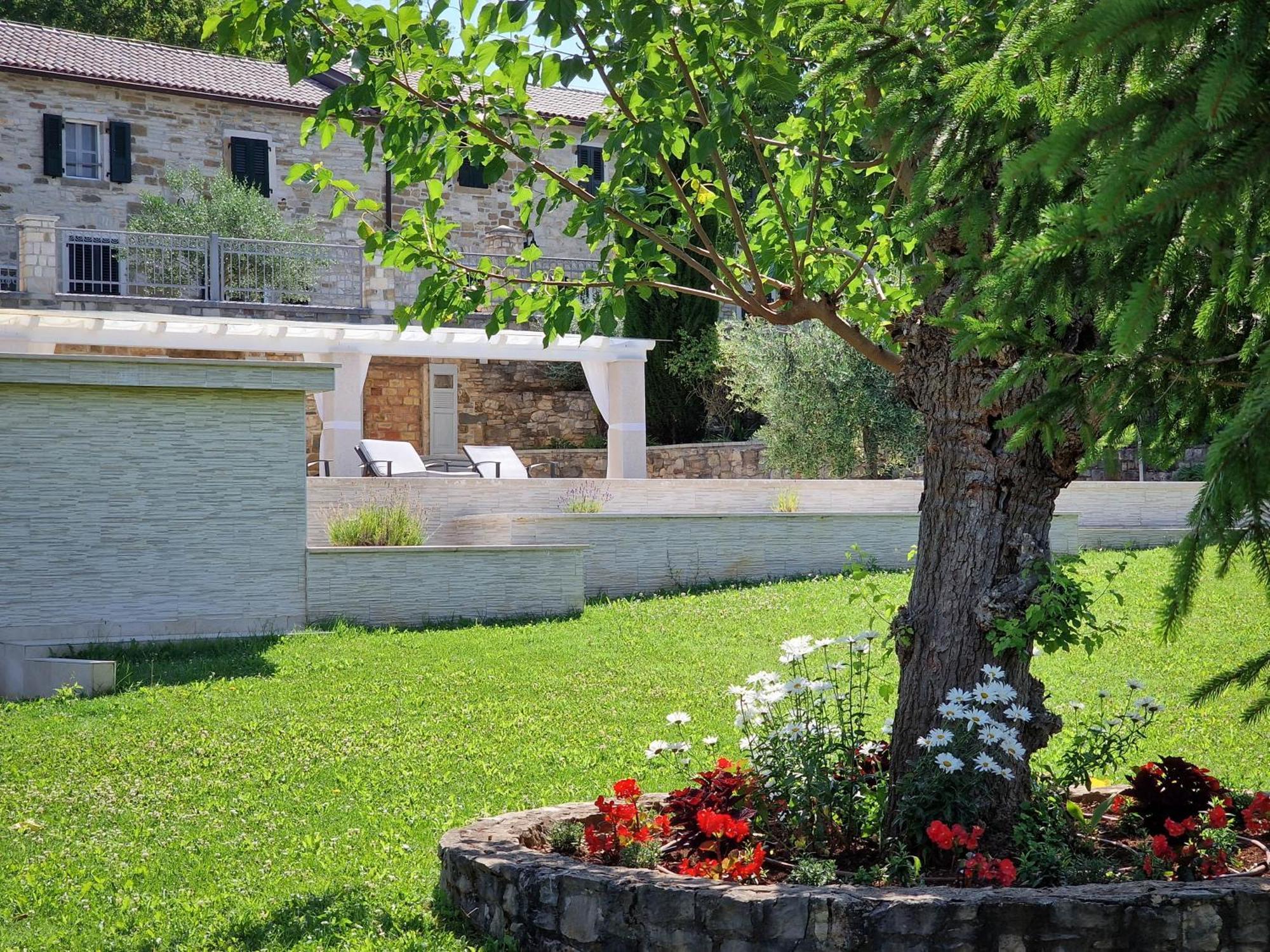 Stancija Ruseti Oprtalj Exterior foto